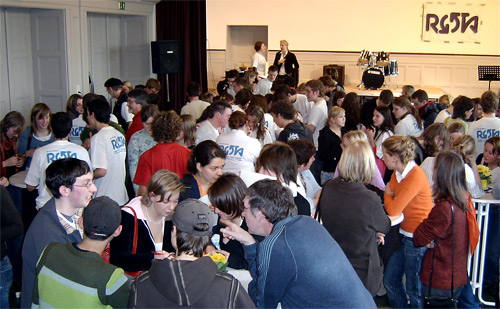 crowd.jpg